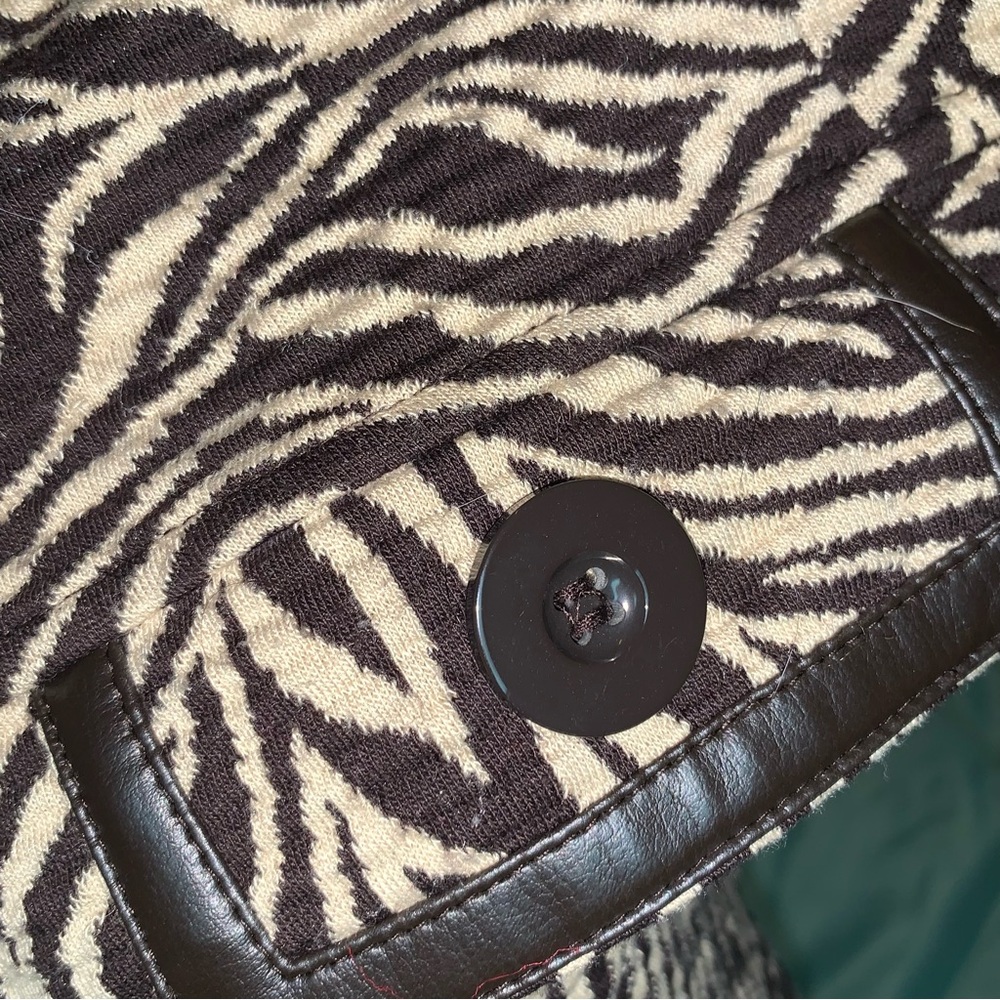 JM Collection Petite Zebra Print Blazer Jacket Size Large - Picture 3 of 4